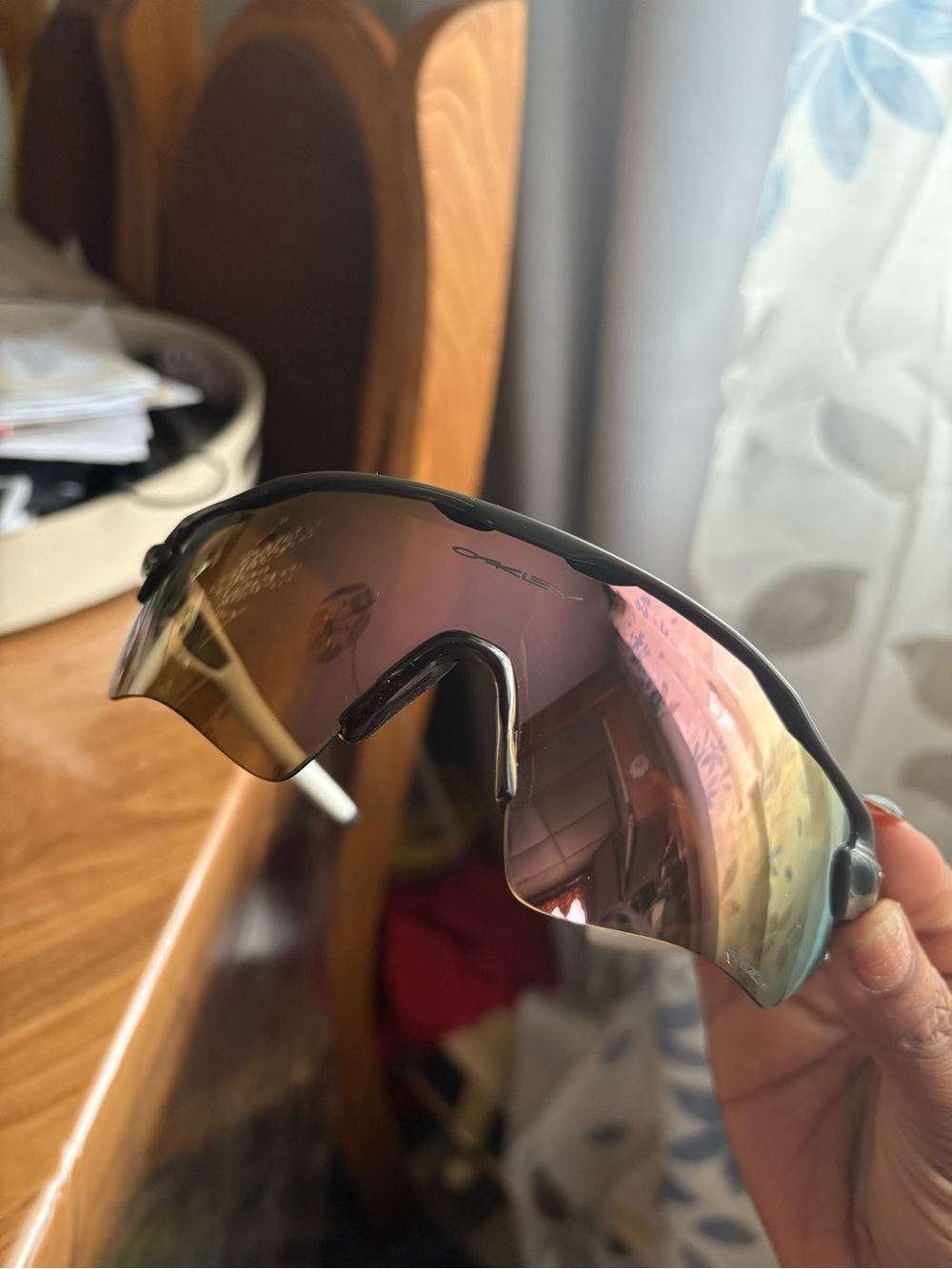 Carbon Oakley Prizm Radar EV Path in Rose gold